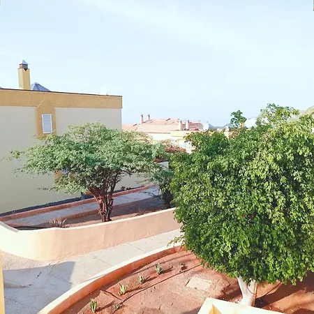 Ryaproperty Apartment *